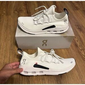 ON CLOUDEASY white running athletic training shoes sneakers women’s 7 new